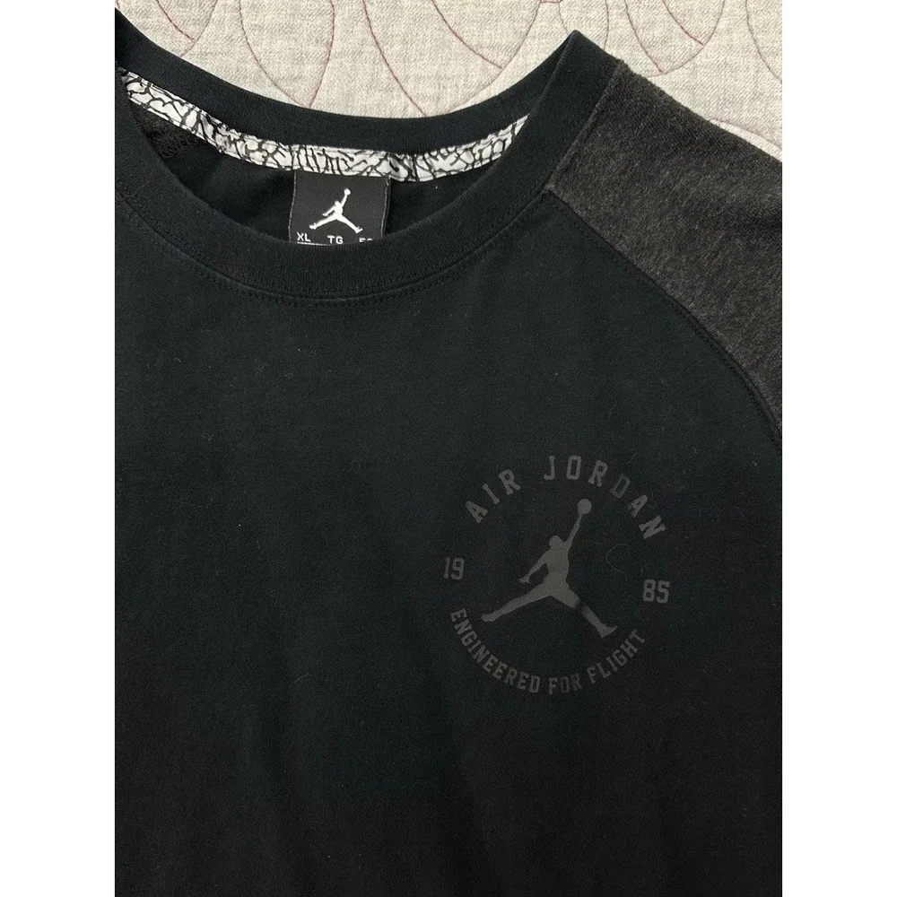 Jordan Raglan‎ Baseball Tee Black 23 Jumpman Graphic / Men's XL